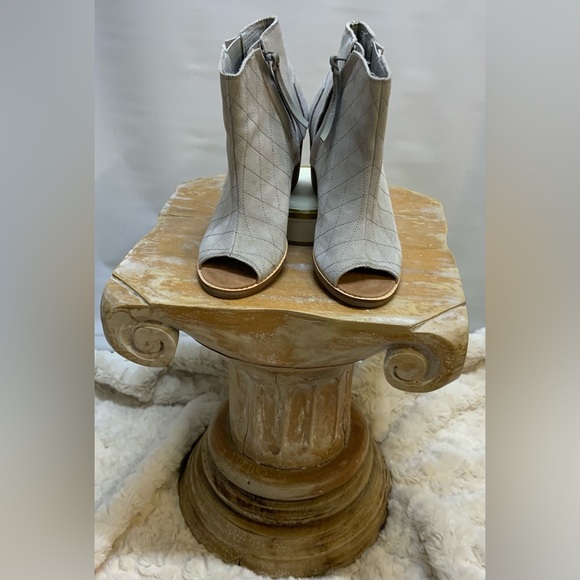 Toms Open-Toed Ankle Bootie Sz 6.5 - Picture 2 of 8